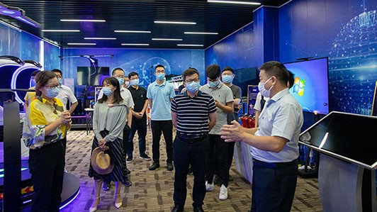 国家知识产权局专利局审协湖北中心联合联合长沙知识产权保护中心莅临汉坤实业调研指导